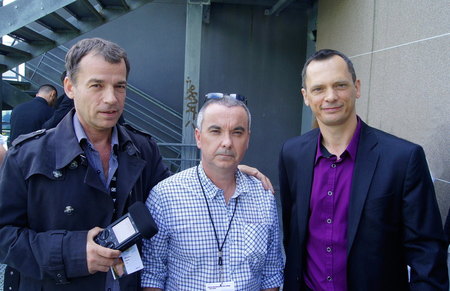 A Binic avec  le journaliste Phil Dowan et Frank Borrini directeur du Festival du court métrage "Paul Simon"