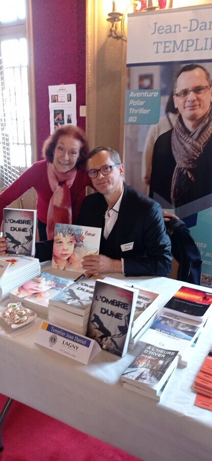 salon du livre de Lagny/Marne octobre 2022 avec B&eacute;rang&egrave;re DAUTuN CABROL