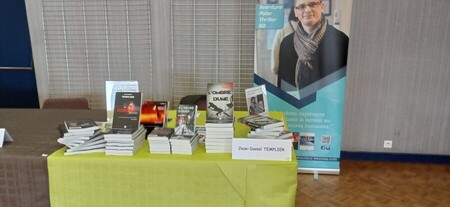 Stand2